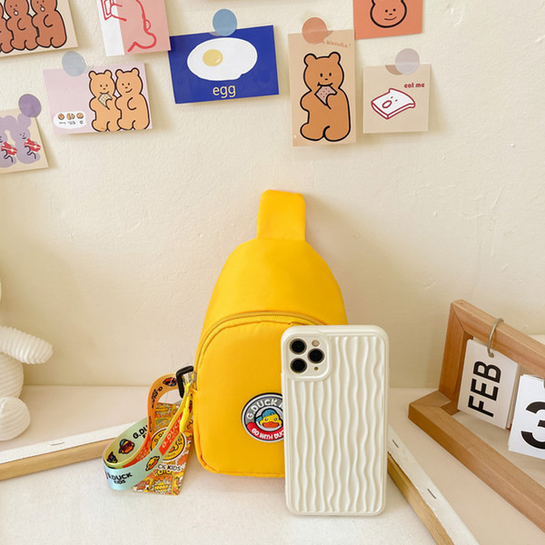 Gyermek textiltáska váll emblémával