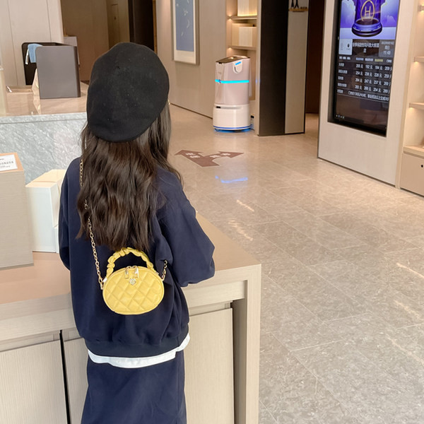 Dječja mala torba za djevojčice s ručkom za rame