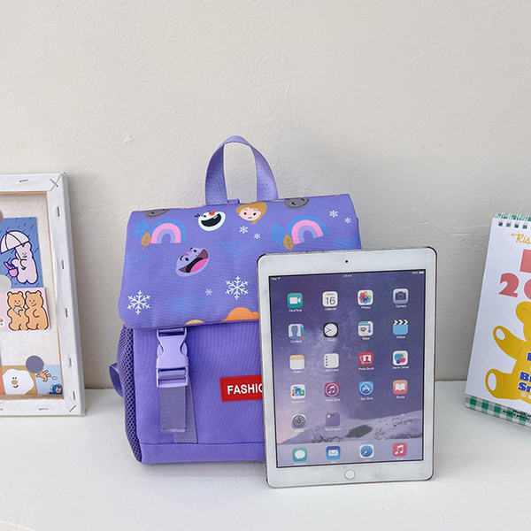 Stílusos rátétes hátizsák fiúknak és lányoknak