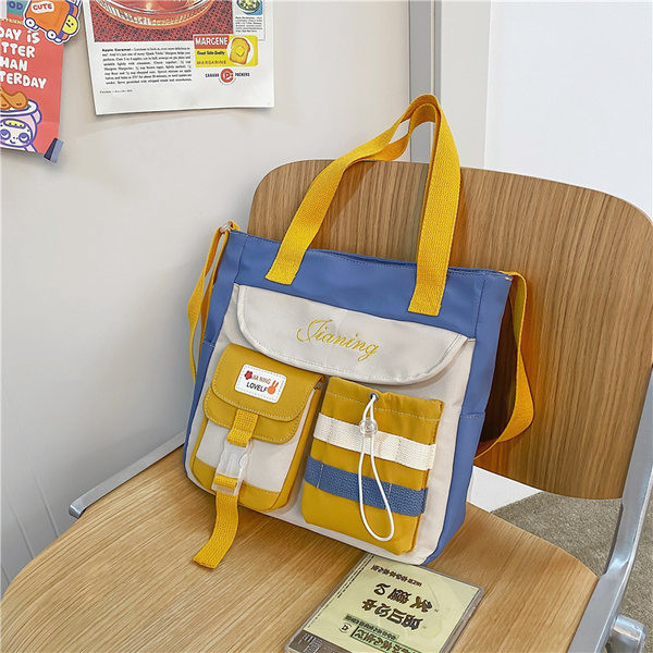 Gyermek hátizsák több vállrekesszel