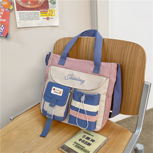 Gyermek hátizsák több vállrekesszel