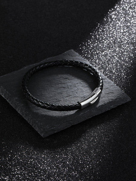 Vīriešu pīta eko ādas rokassprādze