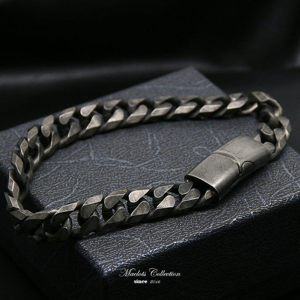 Vīriešu retro modeļa rokassprādze ar titāna tēraudu