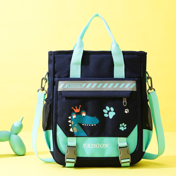 Gyermek hátizsák hosszú fogantyúval és zsebbel