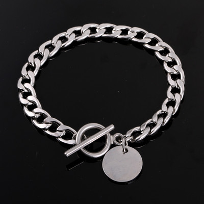 Alkalmi férfi karkötő ezüst színben