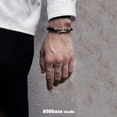 Új modell férfi karkötő