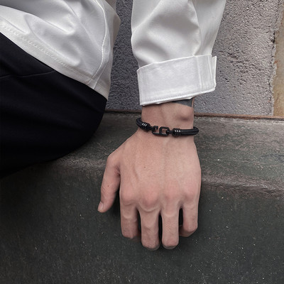 Új modell férfi karkötő