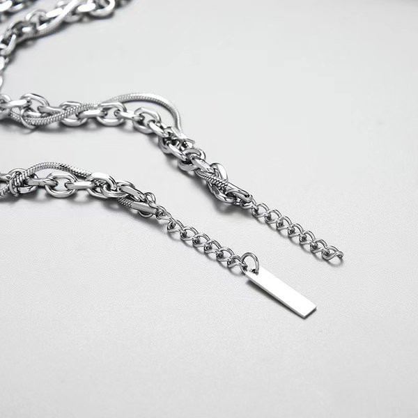 Vīriešu divrindu rokassprādze sudraba krāsā