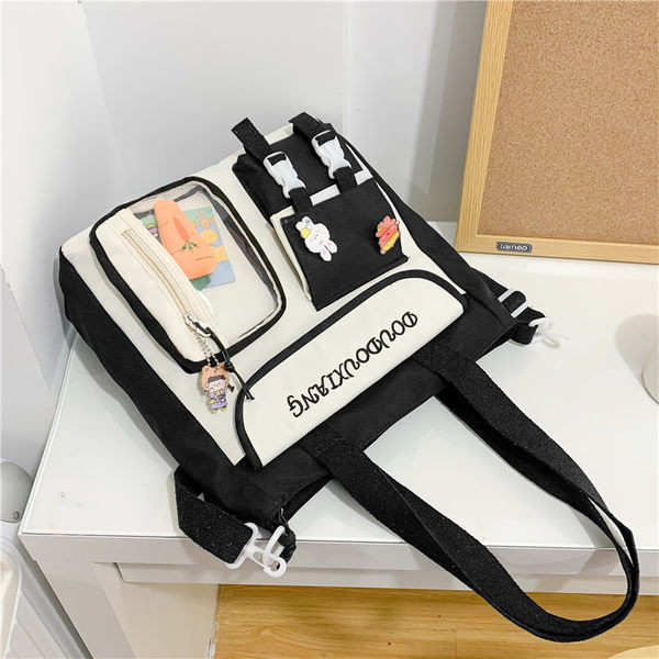 Gyermek iskolai hátizsák zsebbel és vállpánttal