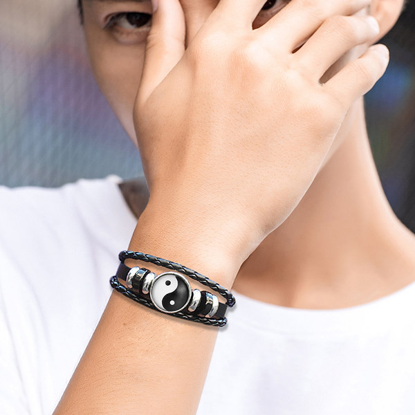 Vīriešu ādas rokassprādze ar gaismas elementu