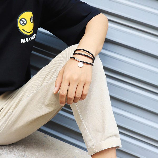 Μοντέρνο βραχιόλι από οικολογικό δέρμα