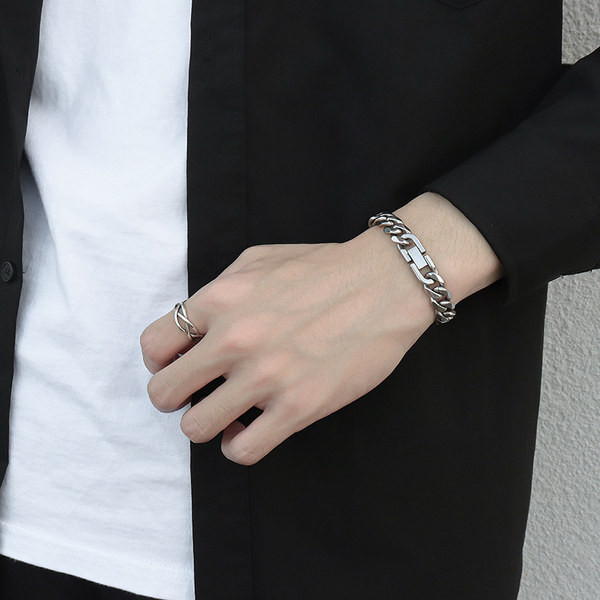 Muška ležerna narukvica - čisti model