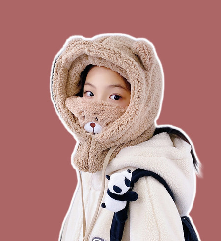 Dječja kapa s 3D elementom