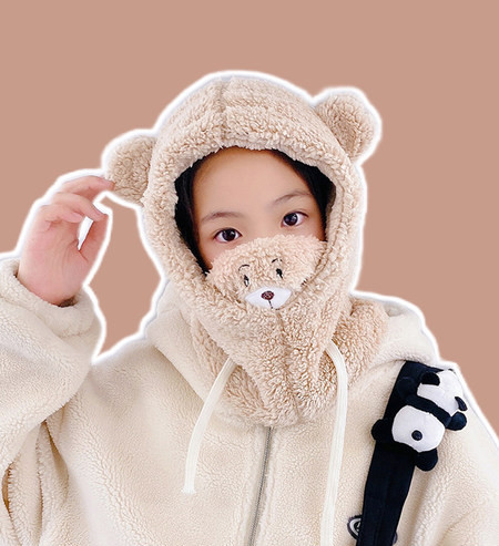 Dječja kapa s 3D elementom