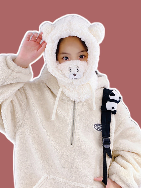 Dječja kapa s 3D elementom