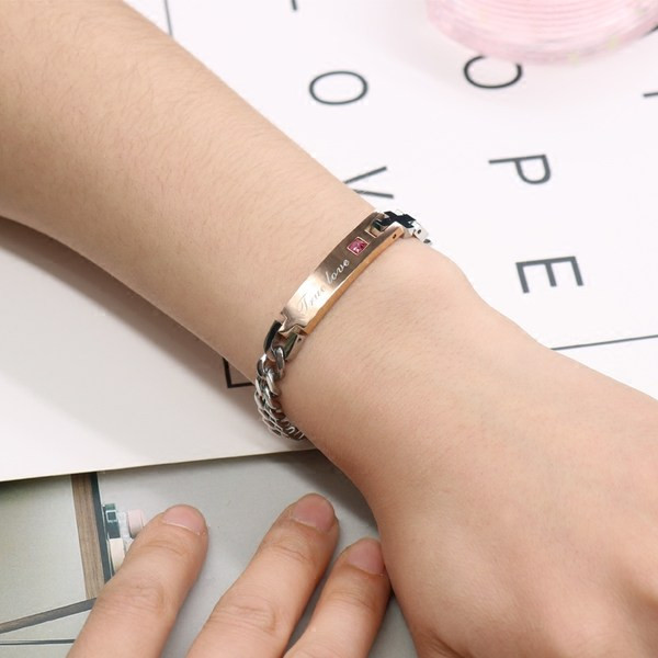 Muška narukvica sa natpisom