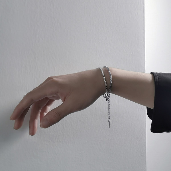 Férfi karkötő ezüst és arany színben - két modell