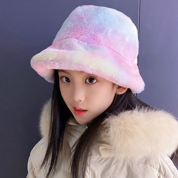 Зимна пухена шапка за момичета 