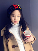 Ziemas beretes cepure ar izšūtiem burtiem meitenēm