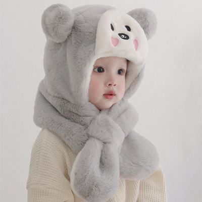 Gyermek téli sapka sállal