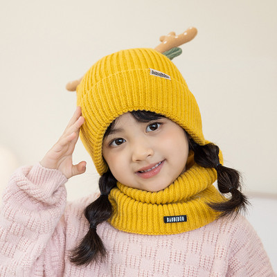 Dječji pleteni set kapa i šal s 3D elementom za dječake i djevojčice