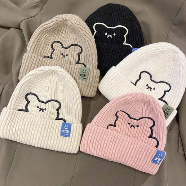 Napi gyereksapka hímzéssel - télire alkalmas