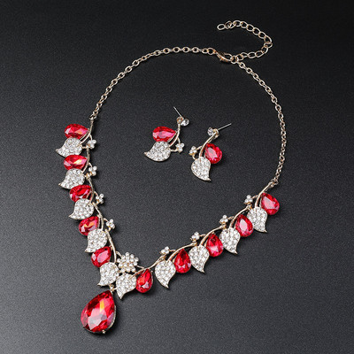 Elegants sieviešu rotu komplekts