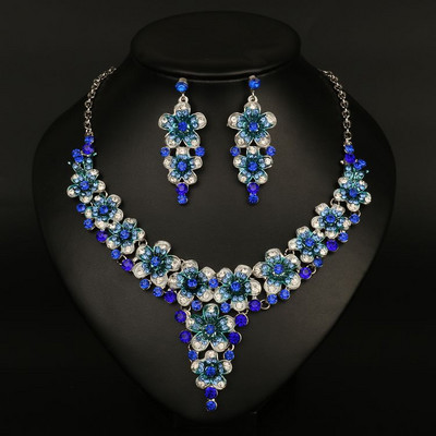 Jauna modeļa sieviešu komplekts ar krāsainiem akmeņiem - kaklarota un auskari