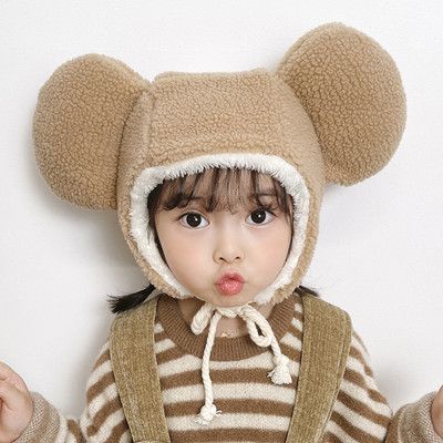 Pufīga bērnu cepure ar 3D elementu meitenēm