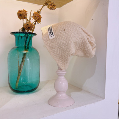 Gyerek sapka különböző színű nyomattal