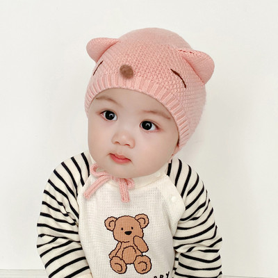 Χειμερινό παιδικό πλεκτό καπέλο με τρισδιάστατο στοιχείο