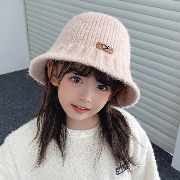 Modna dječja kapa s logom za djevojčice