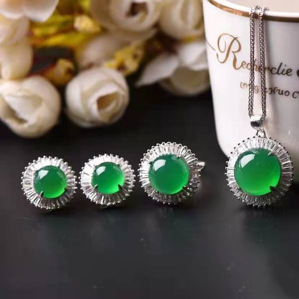 Γυναικείο σετ κοσμημάτων - με διακοσμητικές πέτρες
