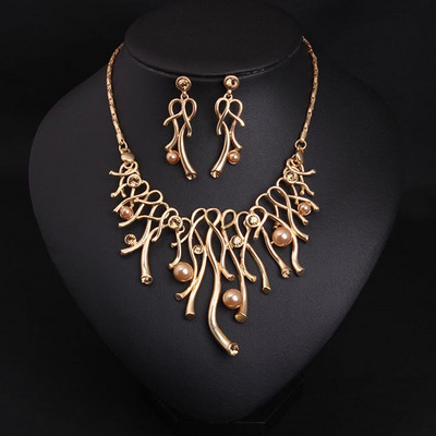 Retro női 2 részes gyöngy fülbevaló és autós szett