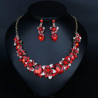 Elegants sieviešu kaklarotas un auskaru komplekts ar dekoratīviem akmeņiem