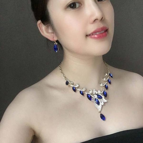 Γυναικείο σετ τριών χρωμάτων