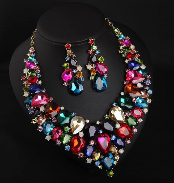 Γυναικείο σετ - με χρωματιστές πέτρες