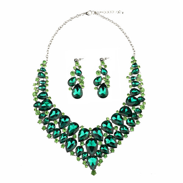 Γυναικείο σετ - με χρωματιστές πέτρες