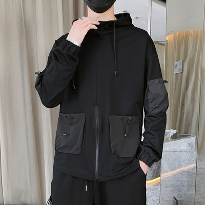 Ανδρική φόρμα με κουκούλα και κορδόνια