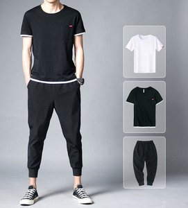 Vīriešu komplekts ar īsām piedurknēm un kabatu