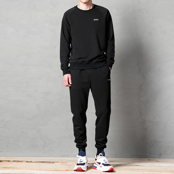 Férfi sport kétrészes szett zsebbel