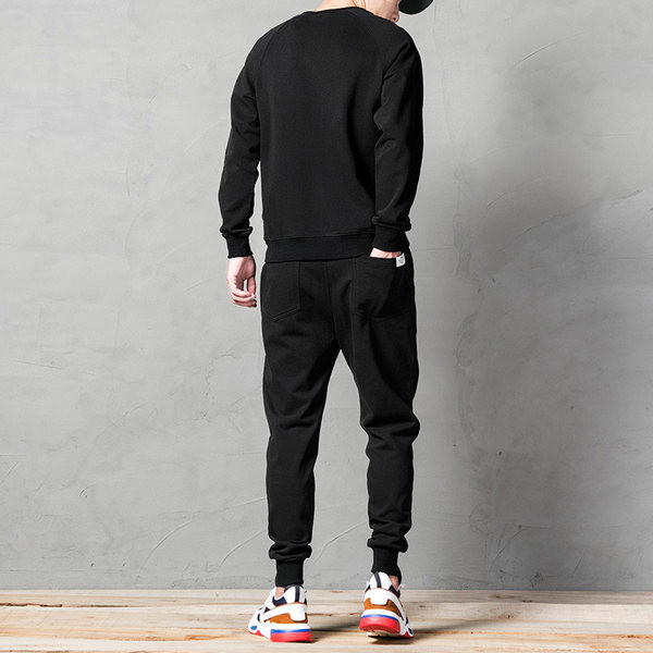 Férfi sport kétrészes szett zsebbel