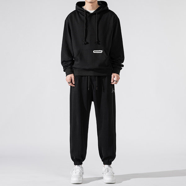 Férfi hosszú ujjú kapucnis pulóver