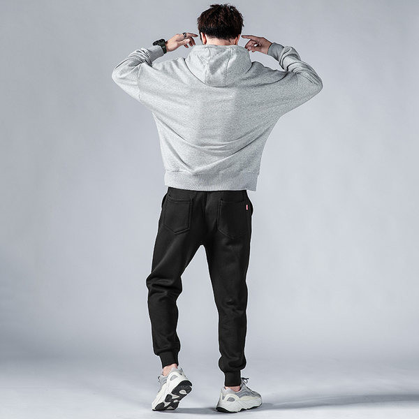 Ανδρικό σετ με κουκούλα και  κορδόνια