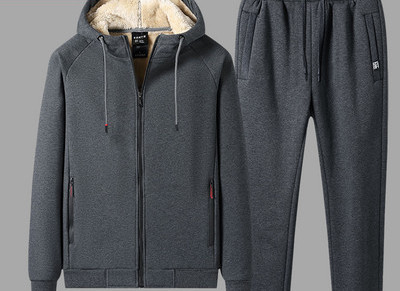 Dviejų dalių žiemos sporto apranga su gobtuvu ir raišteliais