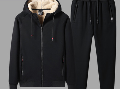 Dviejų dalių žiemos sporto apranga su gobtuvu ir raišteliais