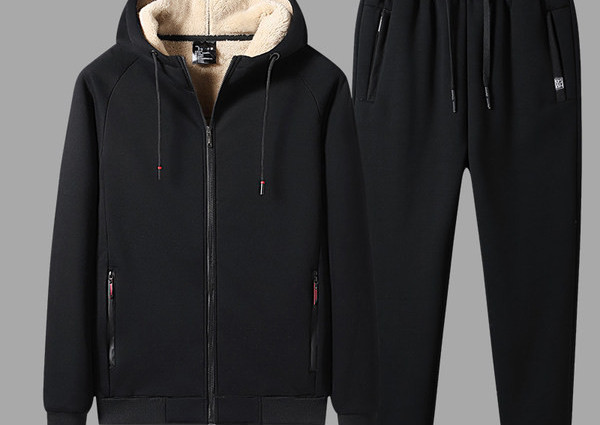 Dviejų dalių žiemos sporto apranga su gobtuvu ir raišteliais