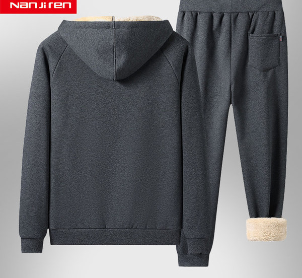 Dviejų dalių žieminis komplektas su minkštu pamušalu vyrams