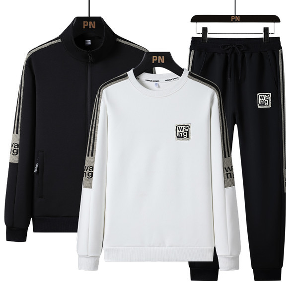 Ανδρικό αθλητικό σετ σε τρία μέρη