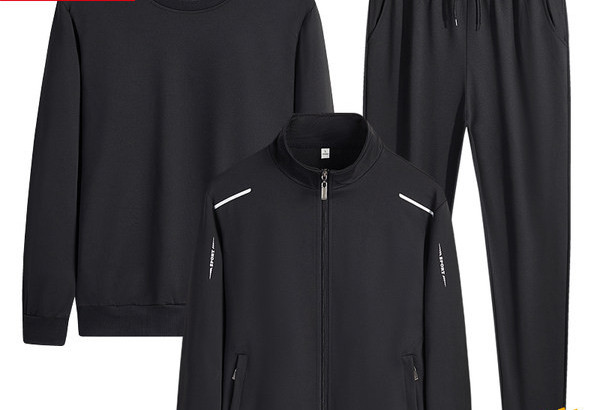 Ανδρικό σετ σε τρια μέρη σε διάφορα χρώματα